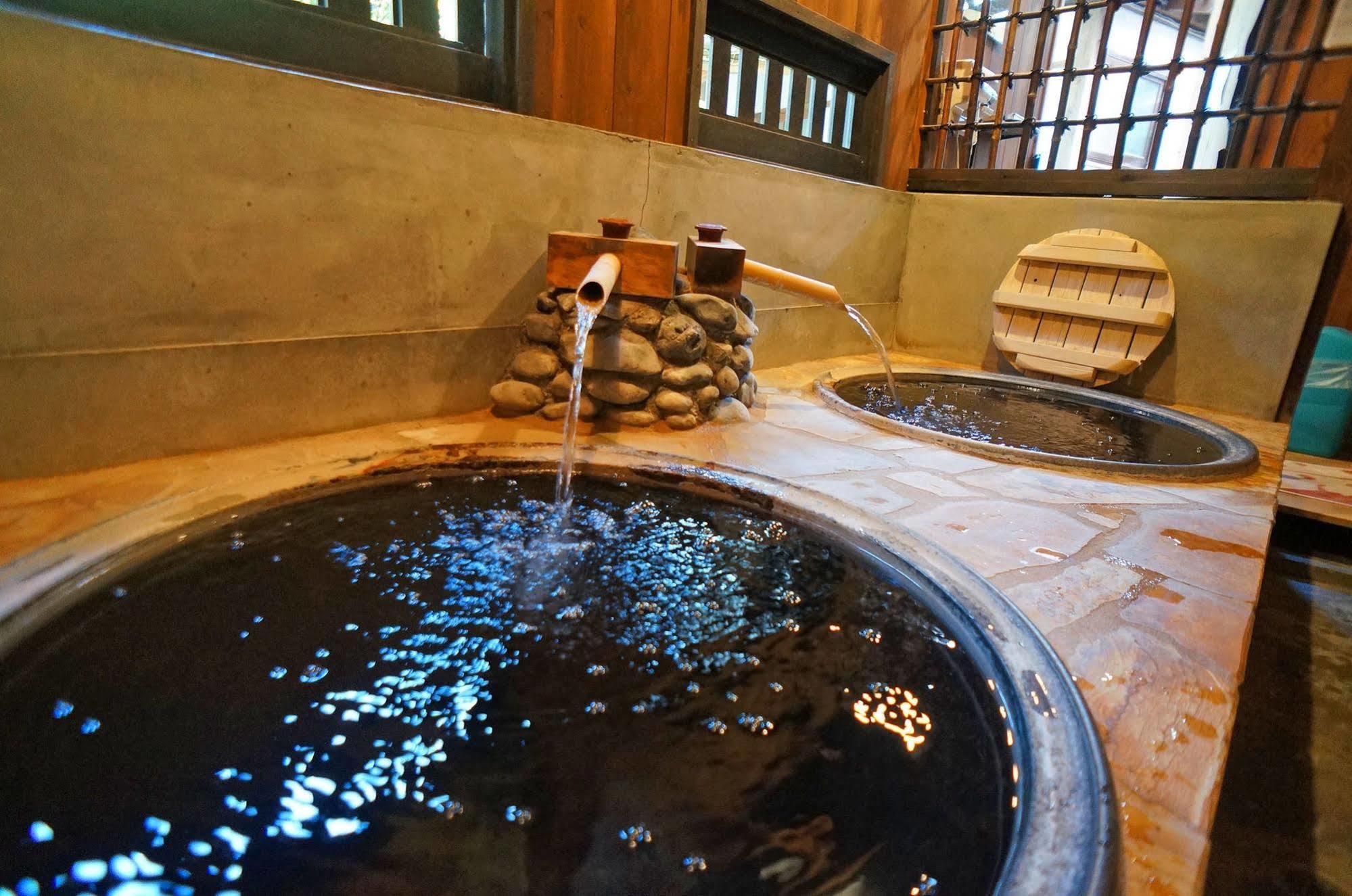 Ban-Ya Hot Spring Inn Yufu Exterior foto